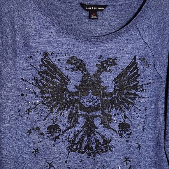 Rock & Republic Sweatshirt with Black Sparkle Graphic - Picture 3 of 5